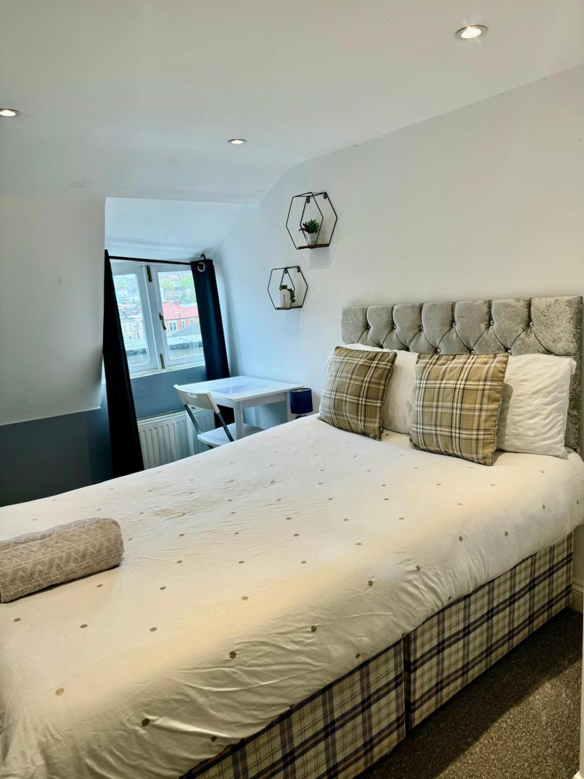 Lovely City Centre Room Бристоль Екстер'єр фото